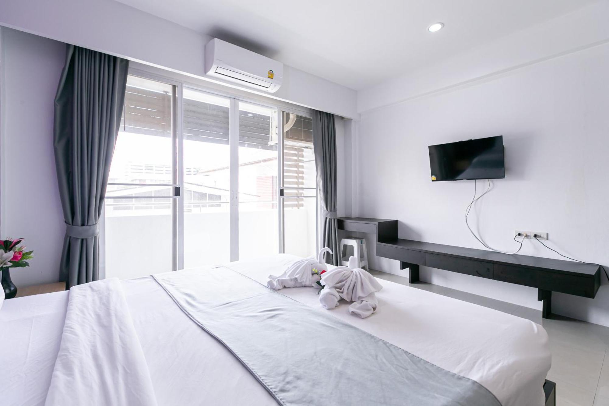 OYO 405 Ruan Plaisoi Apartment Banguecoque Exterior foto
