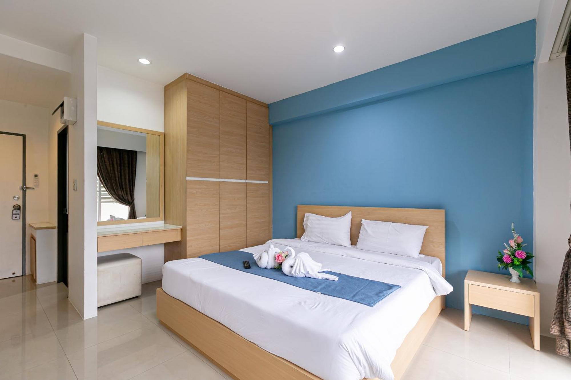 OYO 405 Ruan Plaisoi Apartment Banguecoque Exterior foto