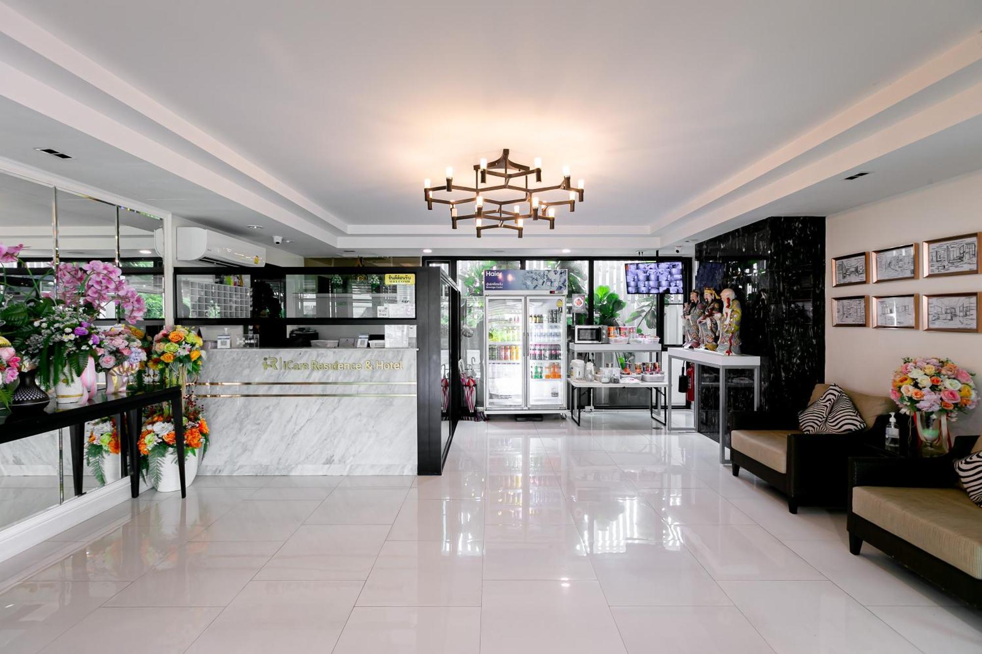 OYO 405 Ruan Plaisoi Apartment Banguecoque Exterior foto