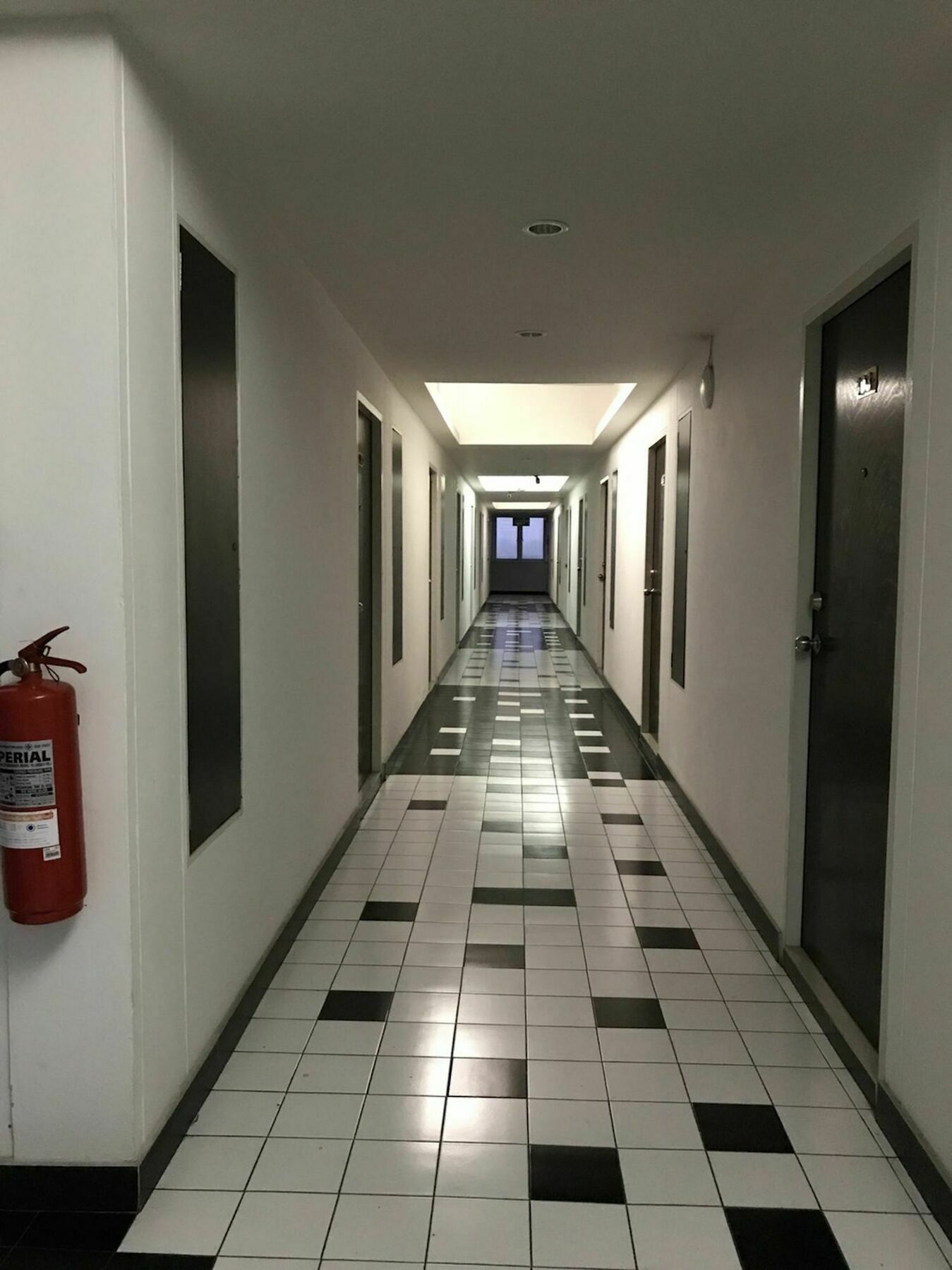 OYO 405 Ruan Plaisoi Apartment Banguecoque Exterior foto